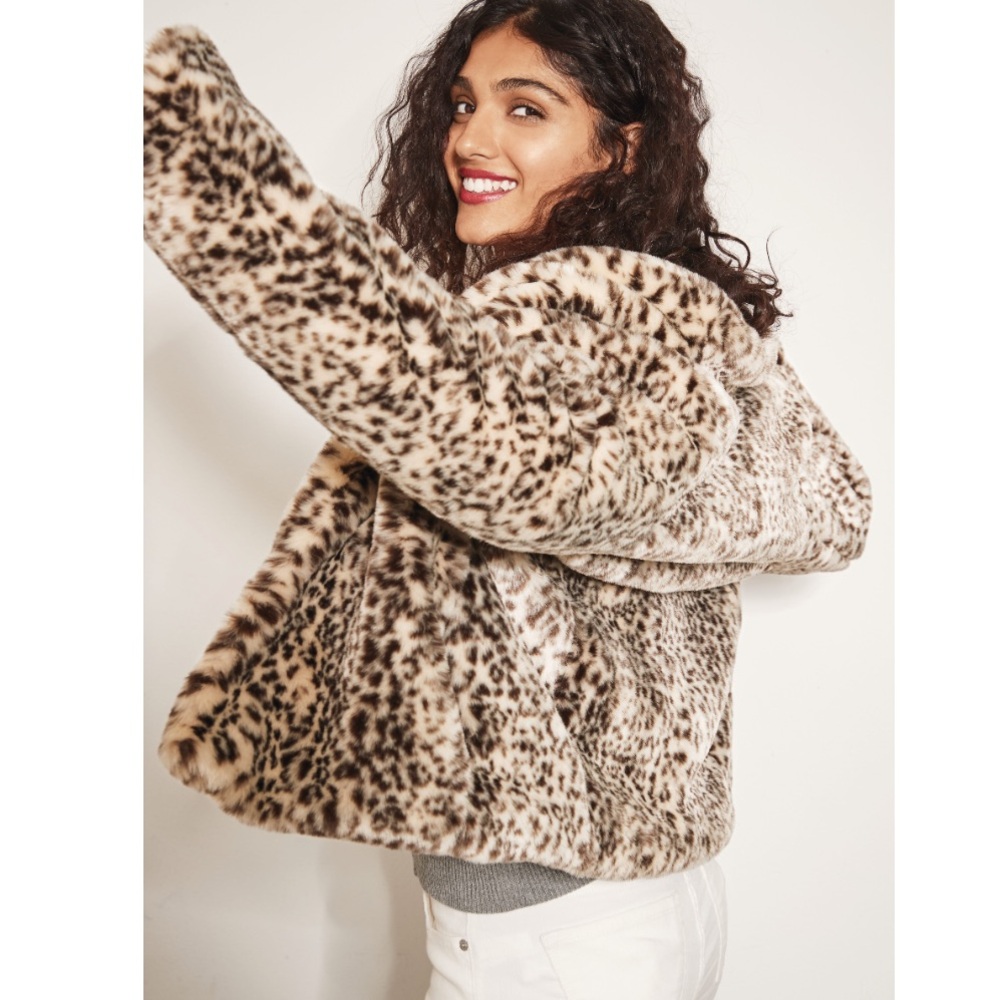 Banana Republic Snow Leopard Print Faux Fur Bomber Jacket